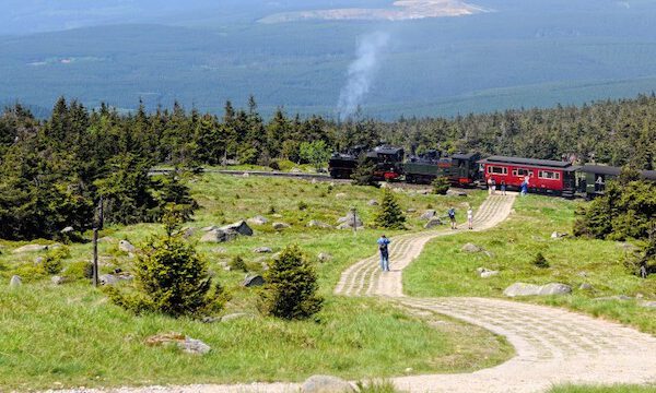 cropped-brocken-mountain-saxony-anhalt-germany-may-26-2019-historical-locomotive-is-going-up-high-to-brocken_t20_gRaBQN.jpg